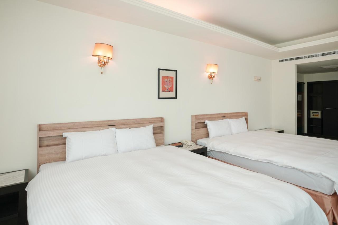 Herkang Hotel Тайчжун Экстерьер фото