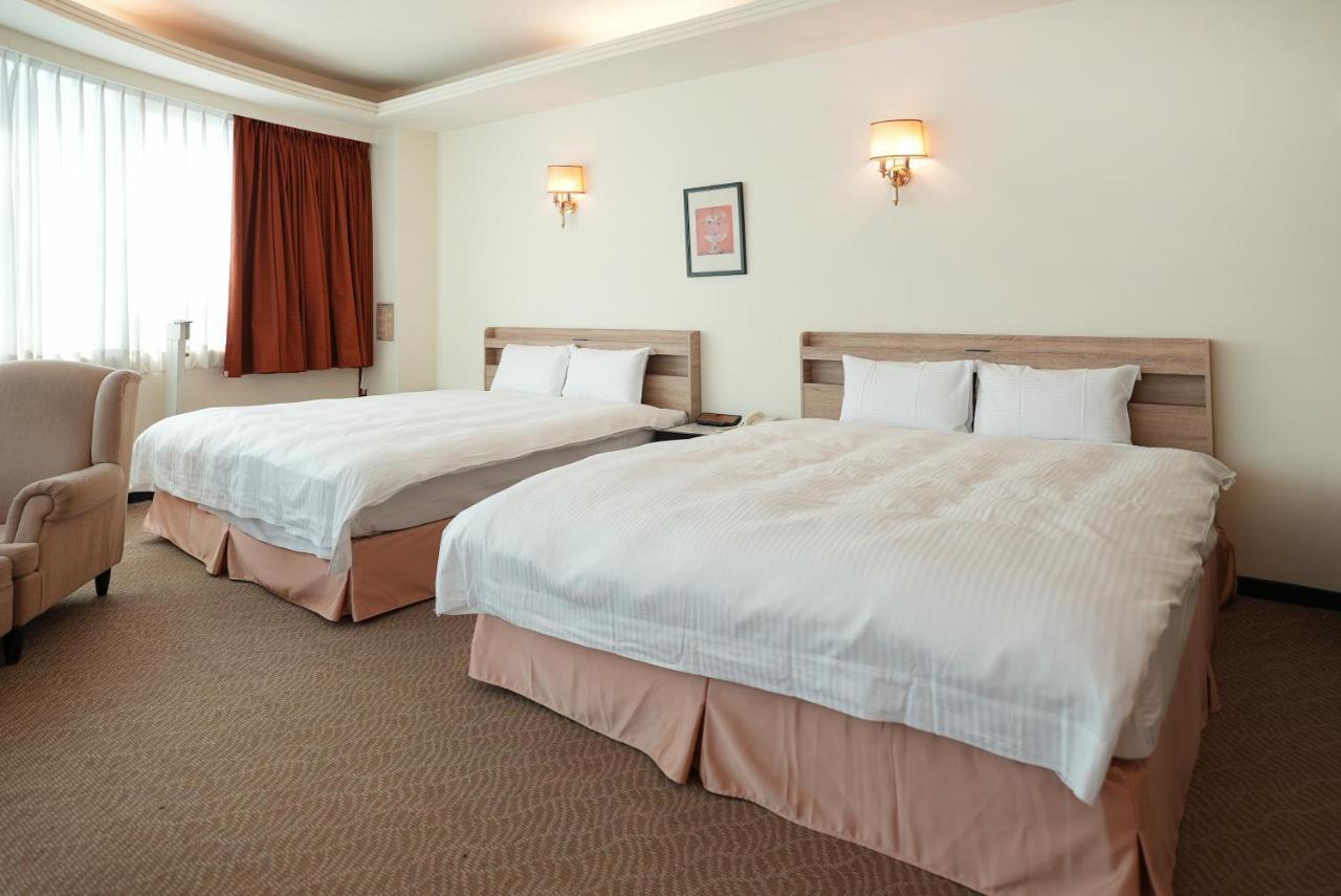 Herkang Hotel Тайчжун Экстерьер фото