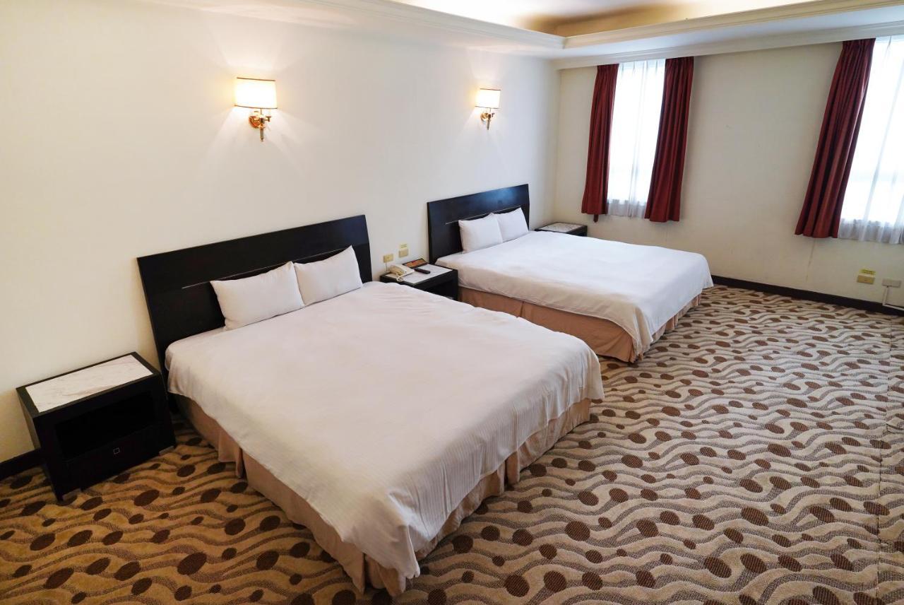 Herkang Hotel Тайчжун Экстерьер фото