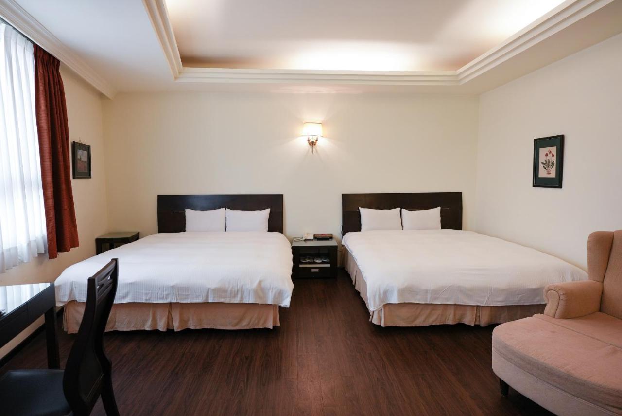 Herkang Hotel Тайчжун Экстерьер фото