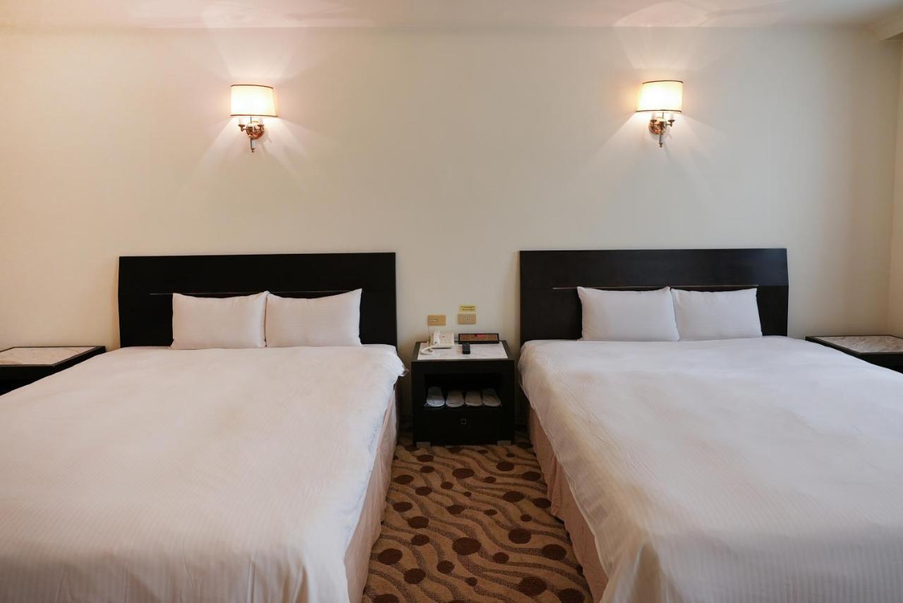 Herkang Hotel Тайчжун Экстерьер фото