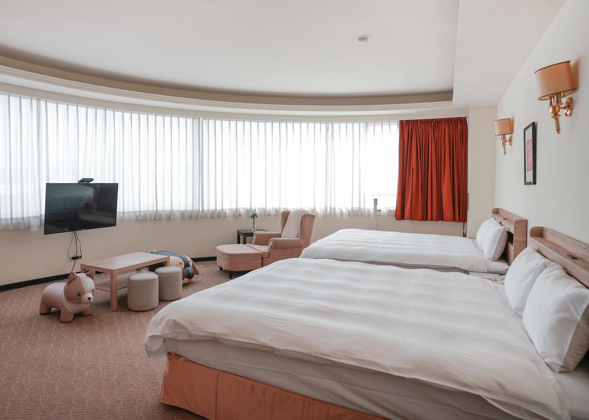 Herkang Hotel Тайчжун Экстерьер фото