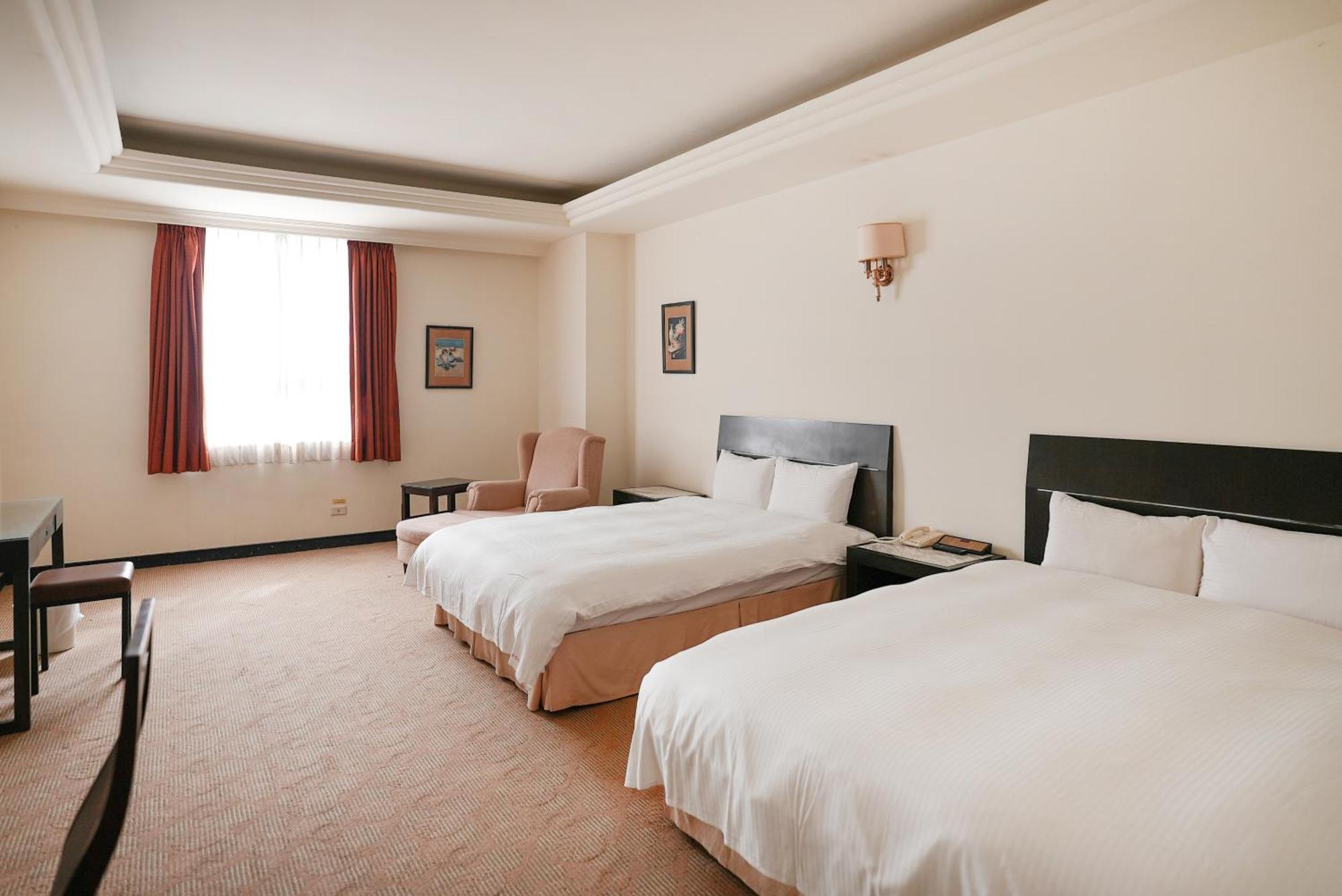 Herkang Hotel Тайчжун Экстерьер фото